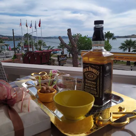 Otel Senar Naz *