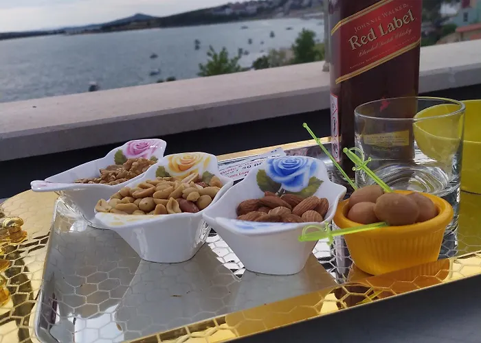 ホテル Senar Naz *